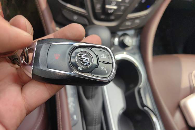 Used Buick Envision 2018 28T Four-Wheel Drive Luxury Model