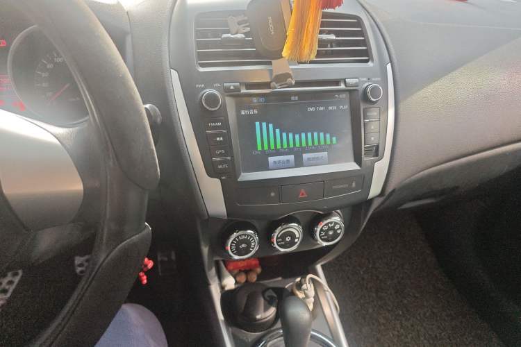 Used Mitsubishi ASX 2013 2.0L CVT Two-Wheel Drive Elite Edition
