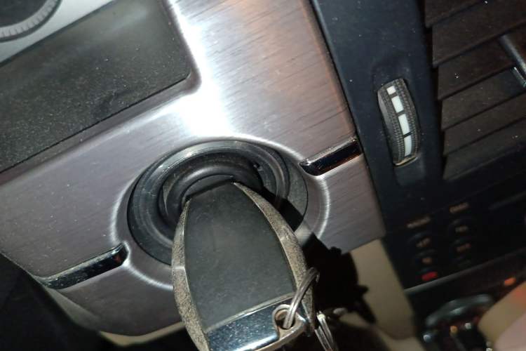 Used Mercedes-Benz GLK-Class 2010 GLK 300 4MATIC Fashion Model