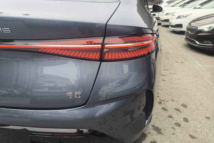 Used BYD Seal 2022 550 km Standard Range Rear-Wheel Drive Prestige Version