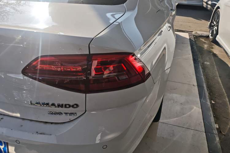 Used Volkswagen Lamando 2021 Revised Version 280TSI DSG Comfort Edition Right Rear Taillight