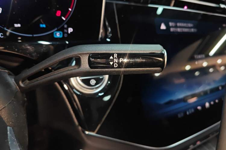 Used Mercedes-Benz E-Class 2024 E 300 L Luxury Model
