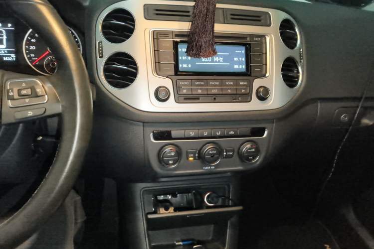 Used Volkswagen Tiguan L 2016 300TSI Automatic All-Wheel Drive Fashion Vision Edition