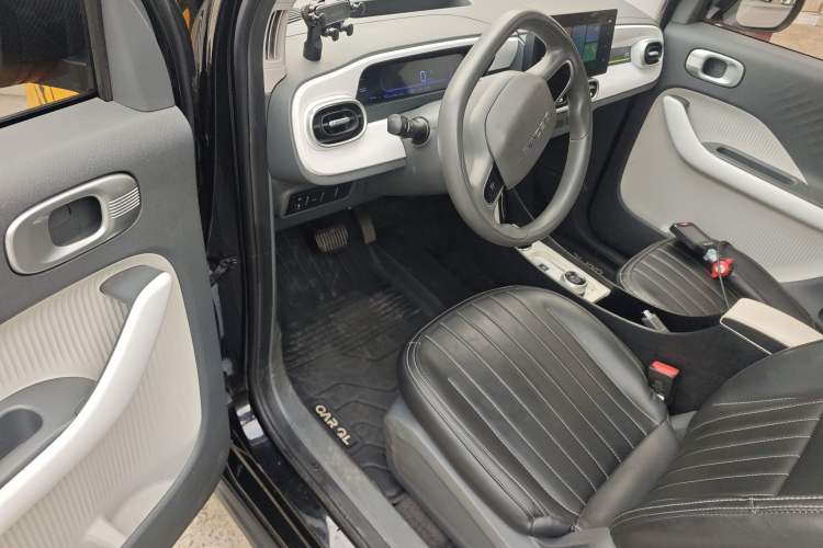 Used Geely Galaxy Panda 2025 210km Panda Kart Driver Seat