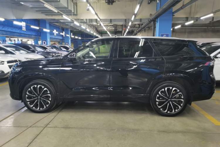 Used Chery Tiggo 9 2023 2.0T Automatic Two-Wheel Drive Luxury Edition 5 Seats
