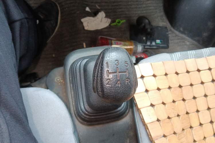 Used Dongfeng Xiaokang K07II 2013 1.0L Base Version Gear Lever