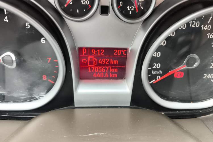 Used Ford Focus 2013 Sedan Classic 1.8L Automatic Fashion Edition
