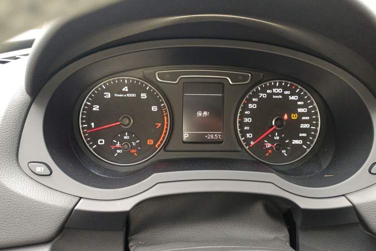 Used Audi Q3 2015 30 TFSI Ambition Edition Instrument Cluster