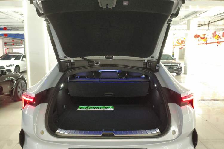 Used Polestar 4 2023 Single Motor Standard Range PLUS