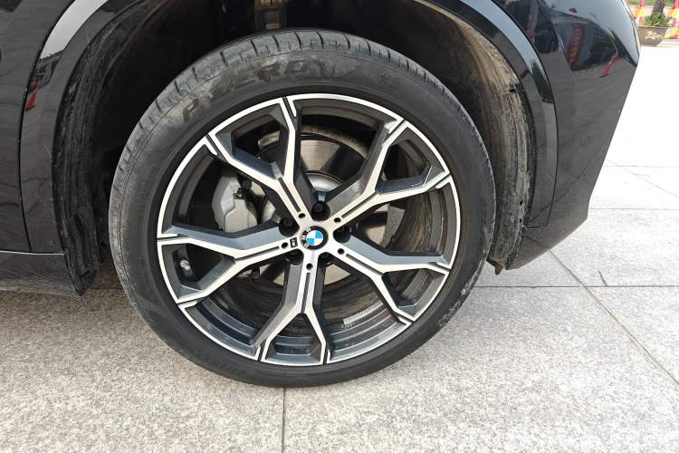 Used BMW X5 2023 xDrive 30Li Luxury M Sport Night Edition Package
