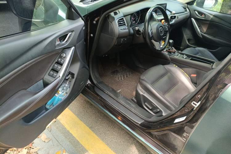 Used Mazda Atenza 2017 2.5L Blue Sky Prestige Edition
