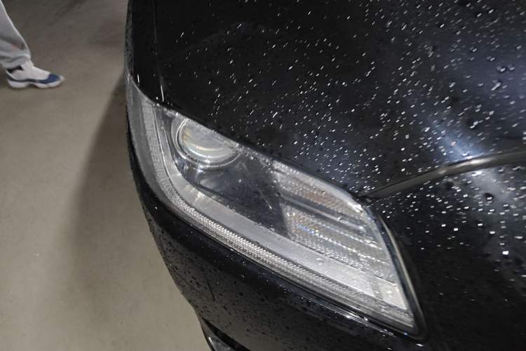 Used Lincoln Continental 2019 2.0T Two-Wheel Drive Luxury Edition China VI Standard Right Front Headlight