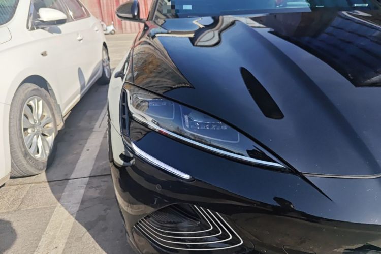 Used BYD Seal 2022 700 km Long-Range Rear-Wheel-Drive Version Right Front Headlight