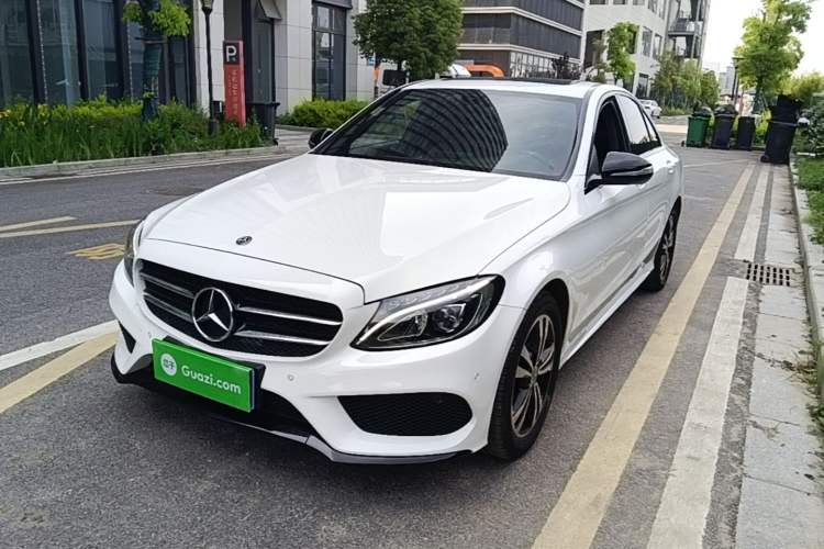 Used Mercedes-Benz C-Class 2018 C 200 Sport Edition Guazi used car, China used car export, Used car for sale, Used  cars, Cheapest cars for sale