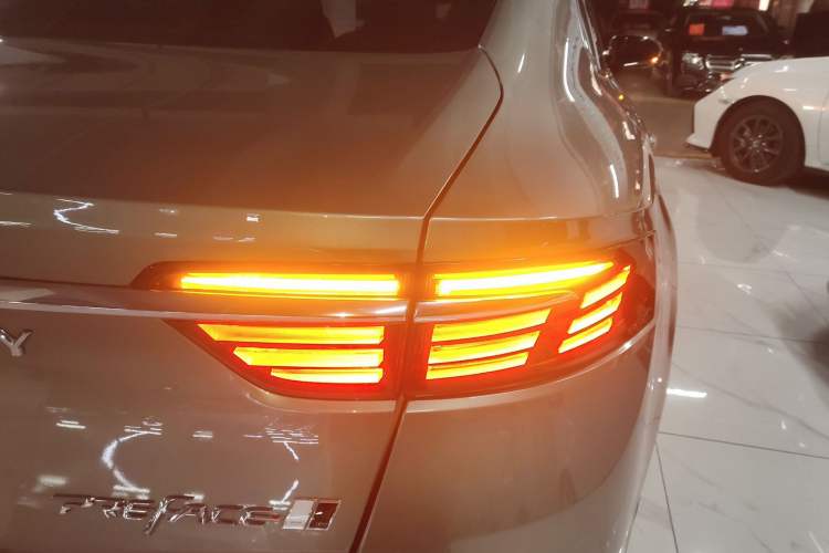 Used Geely Auto Preface 2023 1.5TD Fuyao Version