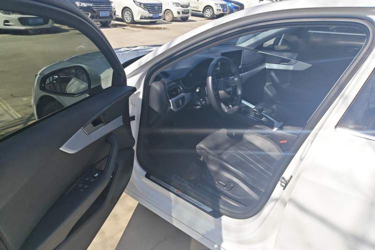 Used Audi A4L 2023 40 TFSI Fashion Dynamic Model