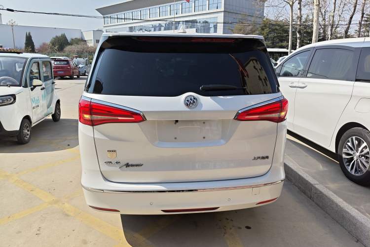 Used Buick GL8 2018 ES 28T Comfort Model China VI Standard