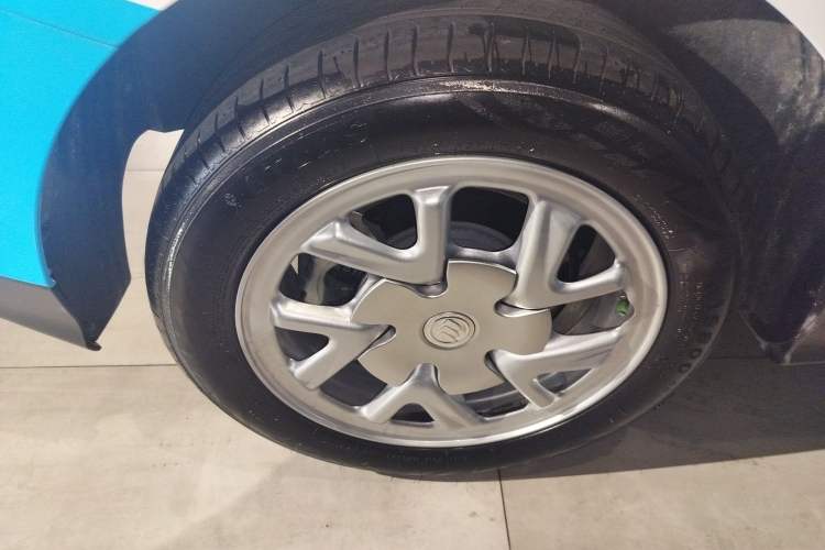 Used Buick Velite 6 2024 450km Range Commuter Version Right Rear Wheel Hub