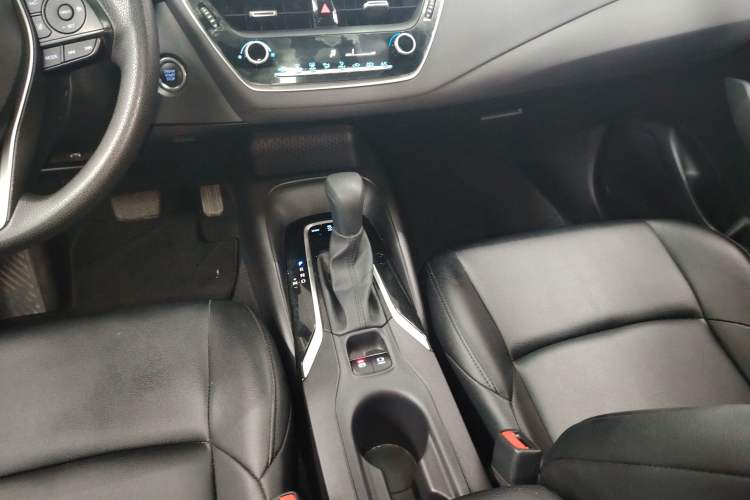 Used Toyota Levin 2021 185T CVT Luxury Edition Gear Lever