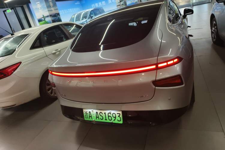 Used XPeng P7 2022 480 Standard Range Smart Drive Edition Rear