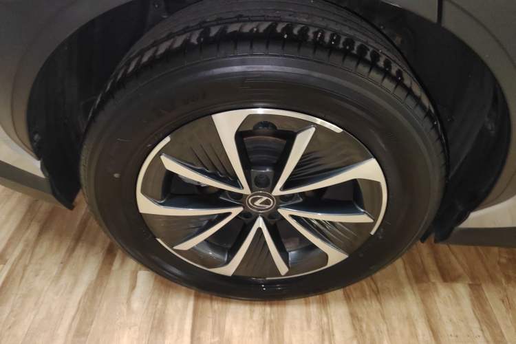 Used Lexus RZ 2023 450e All-Wheel Drive Luxury Edition
