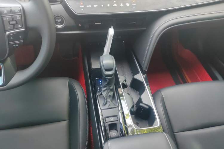 Used Toyota Camry 2024 Dual-Motor 2.0 HE Elite Edition
