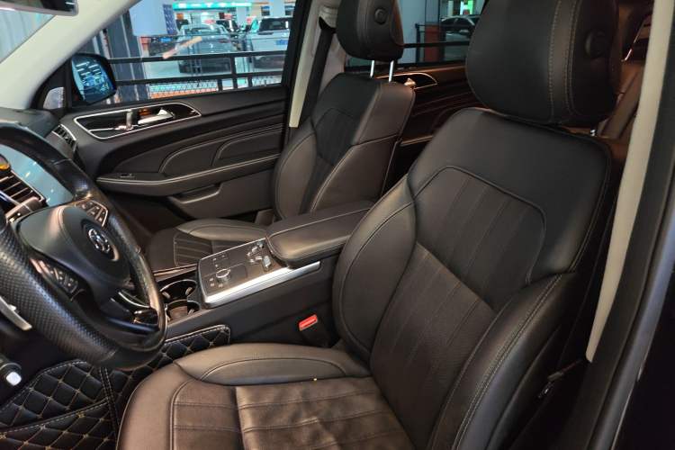 Used BAIC Off-Road BJ90 2021 3.0T Zhenrong Edition Left Front Seat