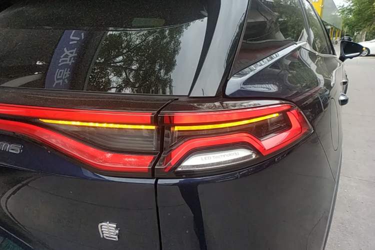 Used BYD Tang New Energy 2021 EV Four-Wheel Drive High-Performance Luxury Model