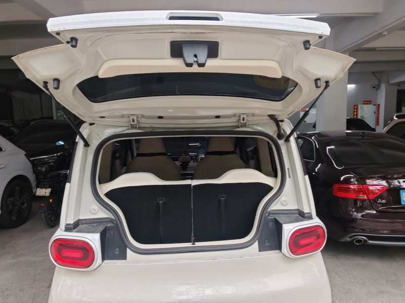 Used Wuling Hongguang MINIEV 2024 3rd Generation 215km Youth Edition — 18