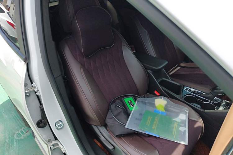 Used Buick Encore PLUS 2023 Smart Fun Edition
