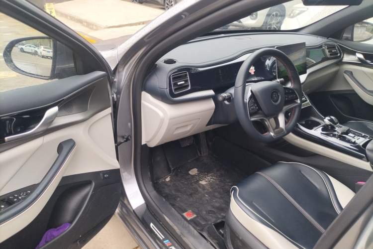 Used BYD Qin PLUS 2021 EV 400KM Luxury Model Driver Seat