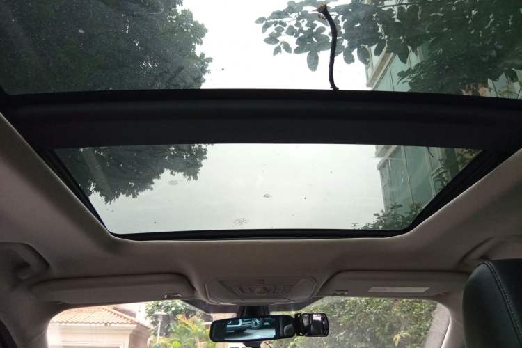 Used Ford Kuga 2013 2.0L GTDi Four-Wheel-Drive Sport Model