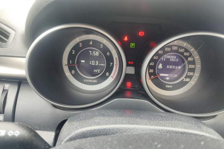 Used Bestune X80 2015 2.0L automatic luxury version