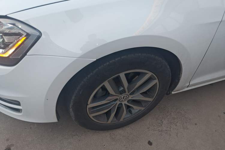 Used Volkswagen Golf 2016 230TSI Automatic Luxury Version