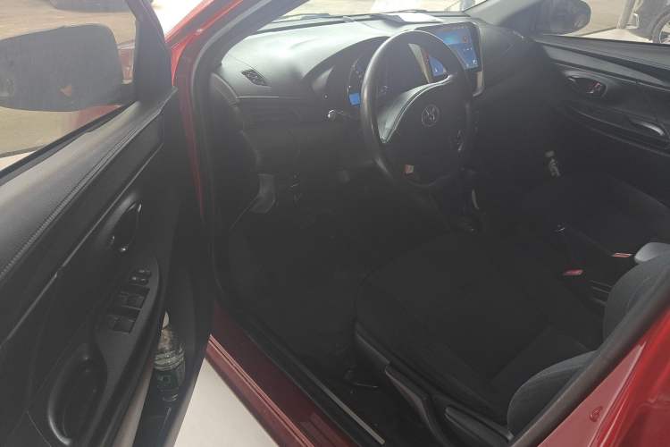 Used Toyota YARiS L Zhi Xuan 2016 Revised 1.5E CVT Charming Edition