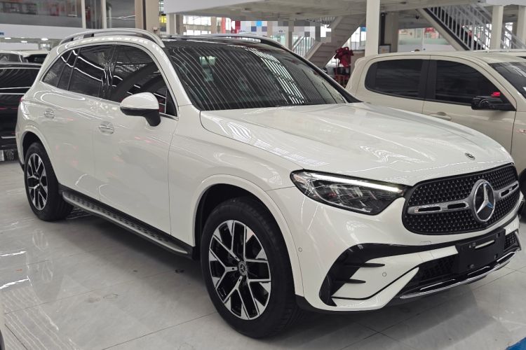 Used Mercedes-Benz GLC 2023 GLC 260 L 4MATIC Luxury Model 5 Seats