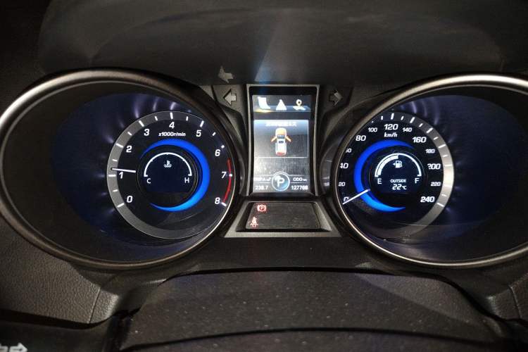 Used CHANGAN CS75 2016 1.8T Automatic Elite Model China IV Standard Instrument Cluster