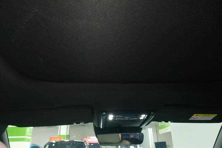 Used Formula Leopard Titanium 3 2025 501 km All-Wheel Drive Intelligent Driving Max Edition