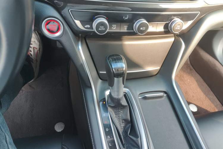 Used Honda Inspire 2019 260TURBO Elegant Edition China VI Emission Standard