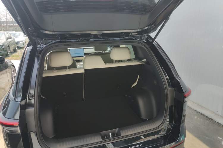 Used Toyota BZ 3X 2025 520 Pro Trunk