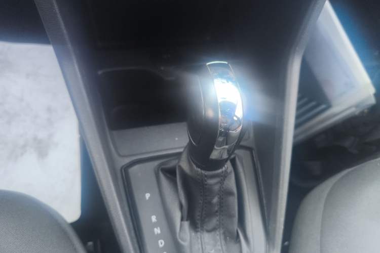 Used Volkswagen Jetta 2019 Dream Edition 1.5L Automatic Fashionable Version
