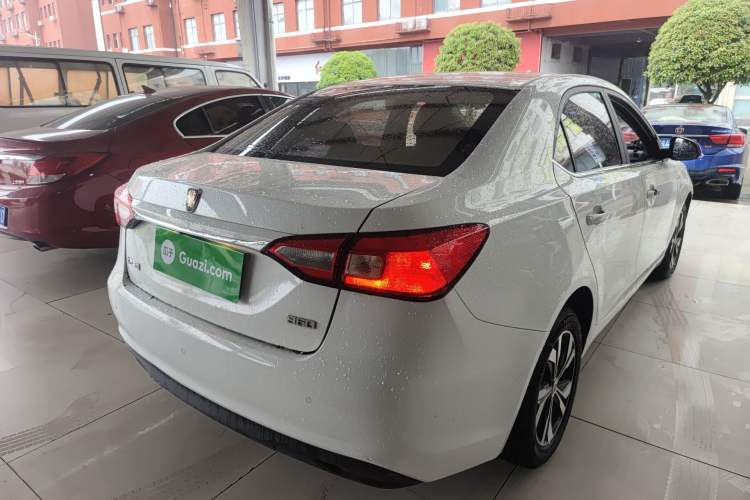 Used Roewe 360 2017 1.5L Automatic Luxury Edition
