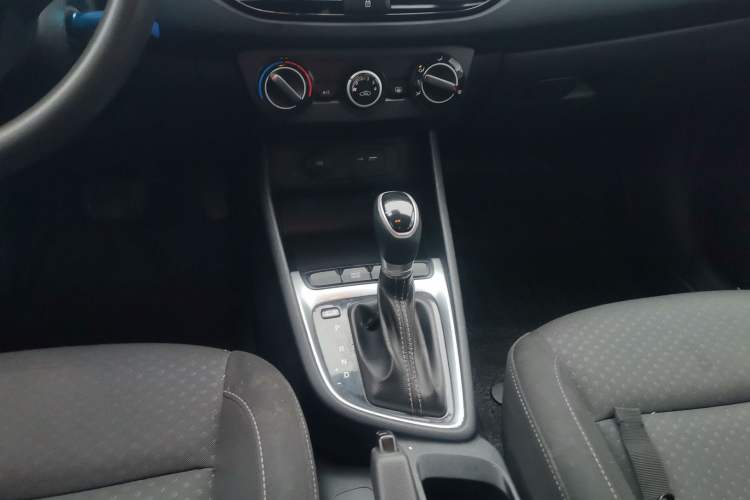 Used Hyundai Celesta 2020 1.6L Automatic GL Enjoyable Edition
