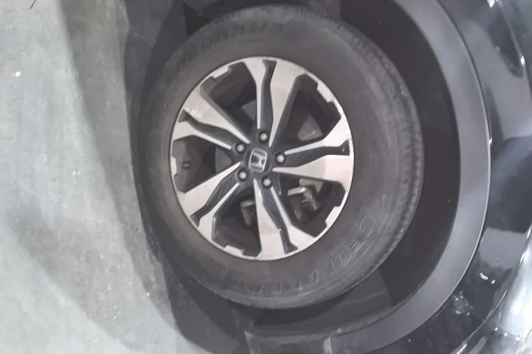 Used Honda CR-V 2017 240TURBO CVT Front-Wheel Drive Fashion Edition
