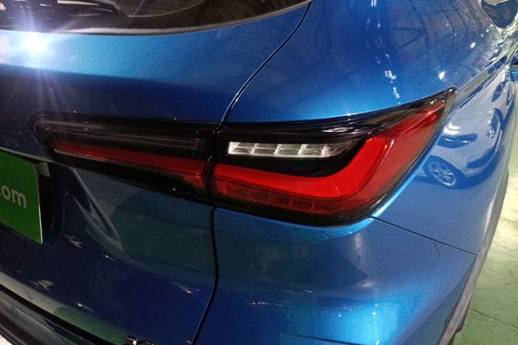 Used Oshan X5 2021 Revised Version 1.6L Manual Luxury Edition
