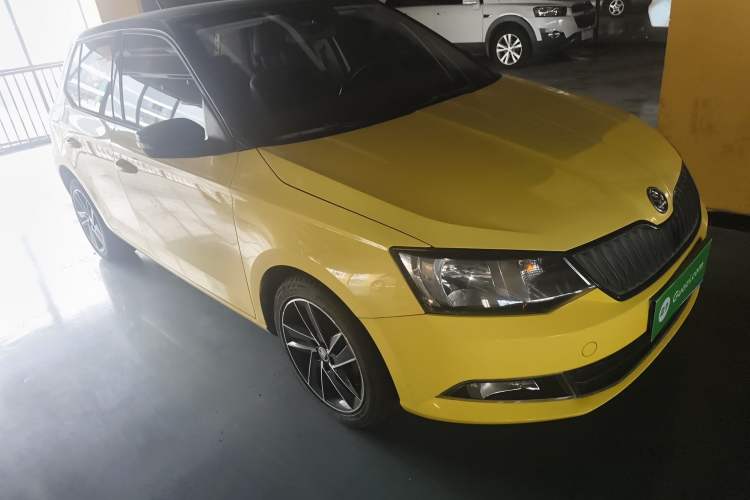 Used Skoda Fabia 2015 1.6L Automatic Sport Edition