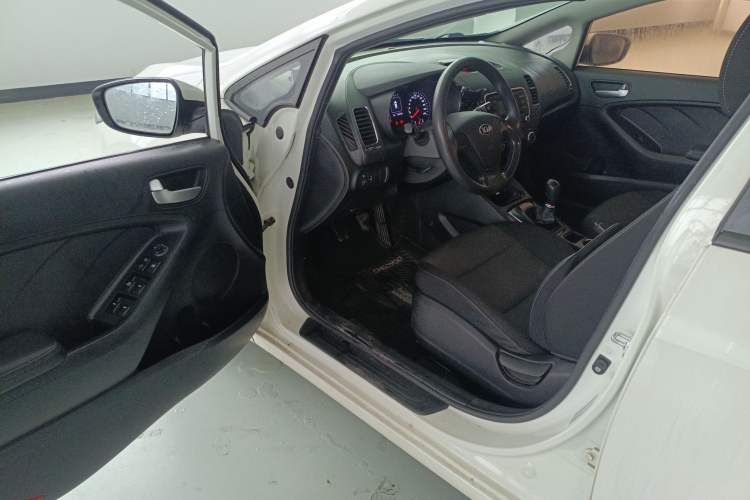 Used Kia K3 2016 1.6L Manual GL
