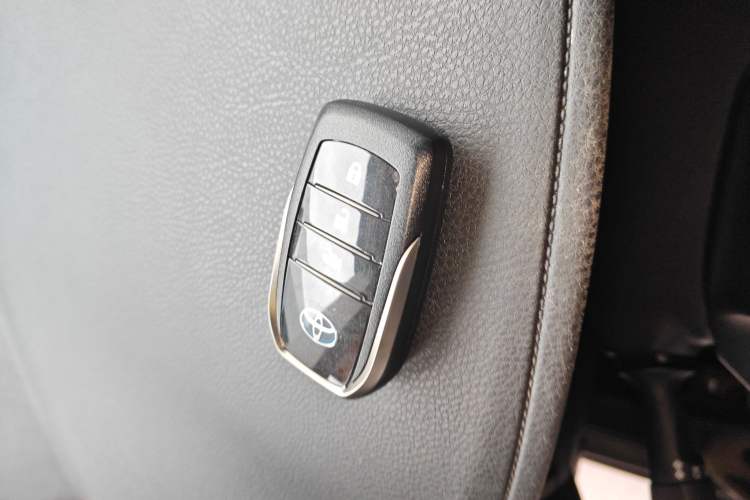 Used Toyota Corolla Hybrid E+ 2019 1.8L E-CVT Luxury Edition
