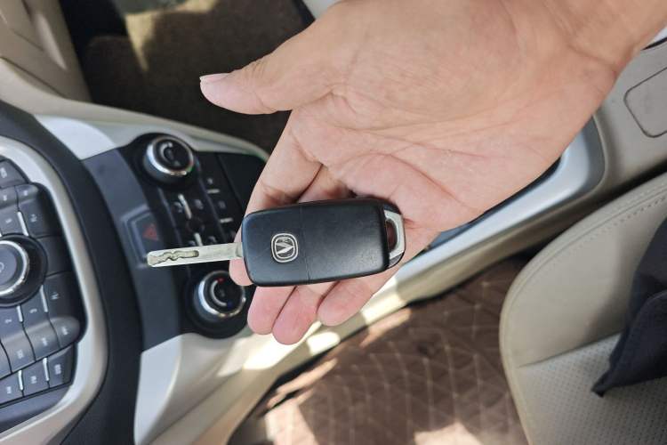 Used CHANGAN Eado 2014 1.6L Automatic Luxury Model Vehicle Key