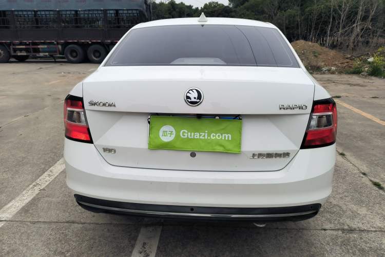 Used Skoda Rapid 2018 1.6L Manual Comfort Edition
